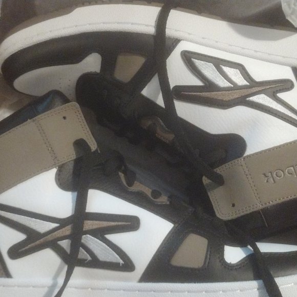 REEBOK SHOES